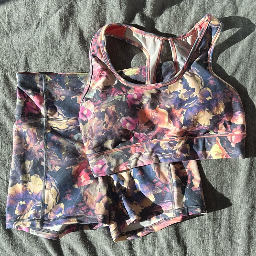 Jessica Simpson biker short set